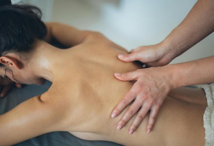 Massage Behandlung Massage Behandlung